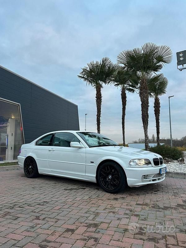 Usata BMW 318 2001 Bianco Coupé