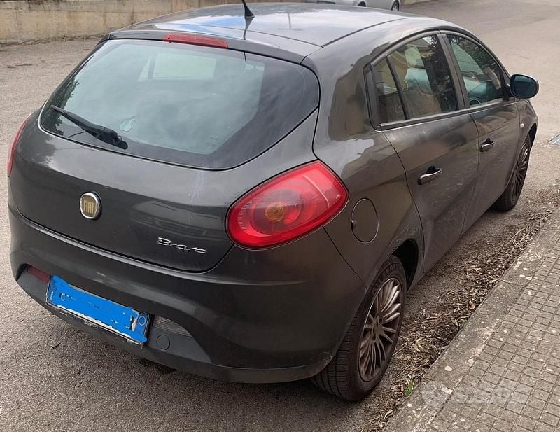 Usata Fiat Bravo 120 CV (88 kW) 2007 Utilitaria