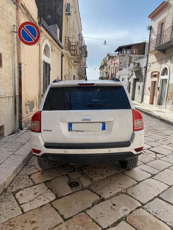 Usata Jeep Compass 2011 Bianco SUV