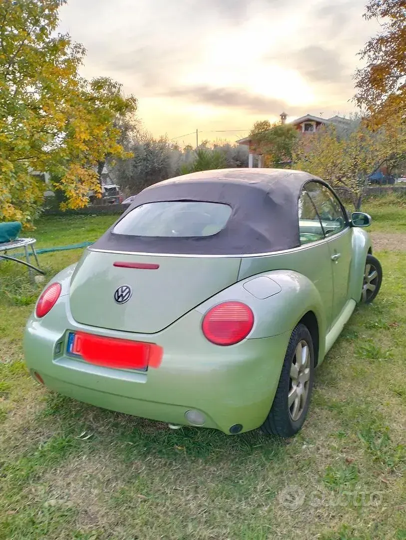 Usata VW New Beetle 102 CV (75 kW) 2004 Utilitaria