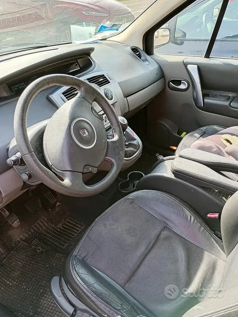 Usata Renault Scenic E-Tech 106 CV (77 kW) 2008 Monovolume