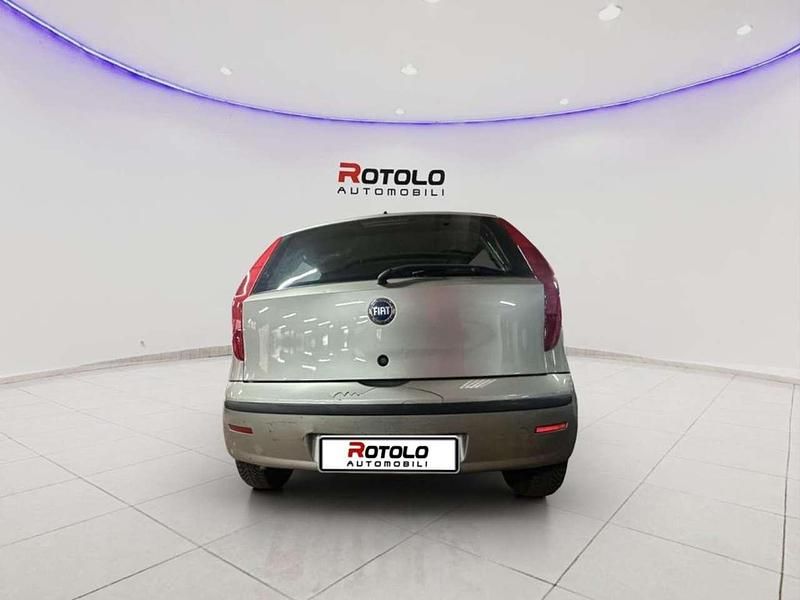 Usata Fiat Punto Active 60 CV (44 kW) 2003 Grigio Berlina