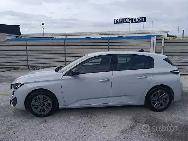 Usado Peugeot 308 Active 131 CV (96 kW) 2024 Berlina