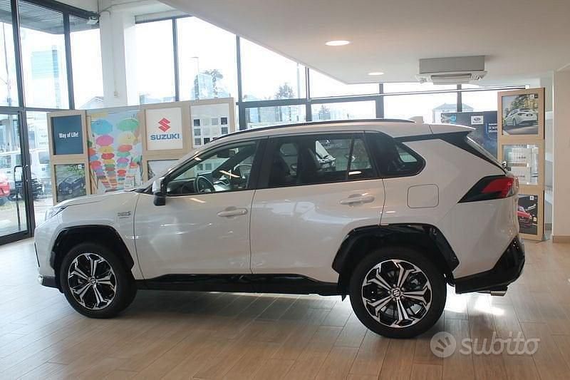 Usata Suzuki Across 306 CV (225 kW) 2024 Bianco SUV