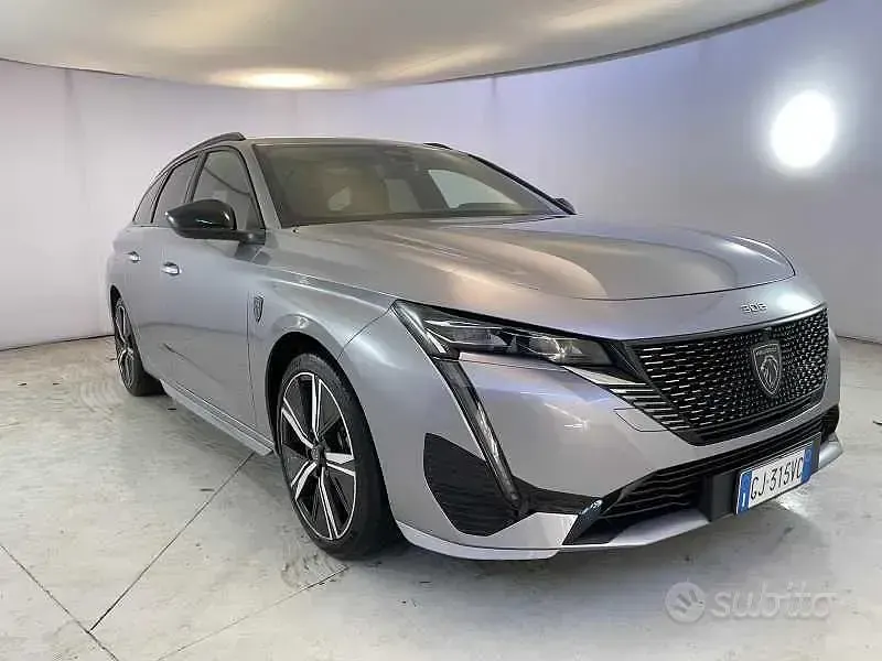 Usata Peugeot 308 GT 131 CV (96 kW) 2022 Grigio Station wagon