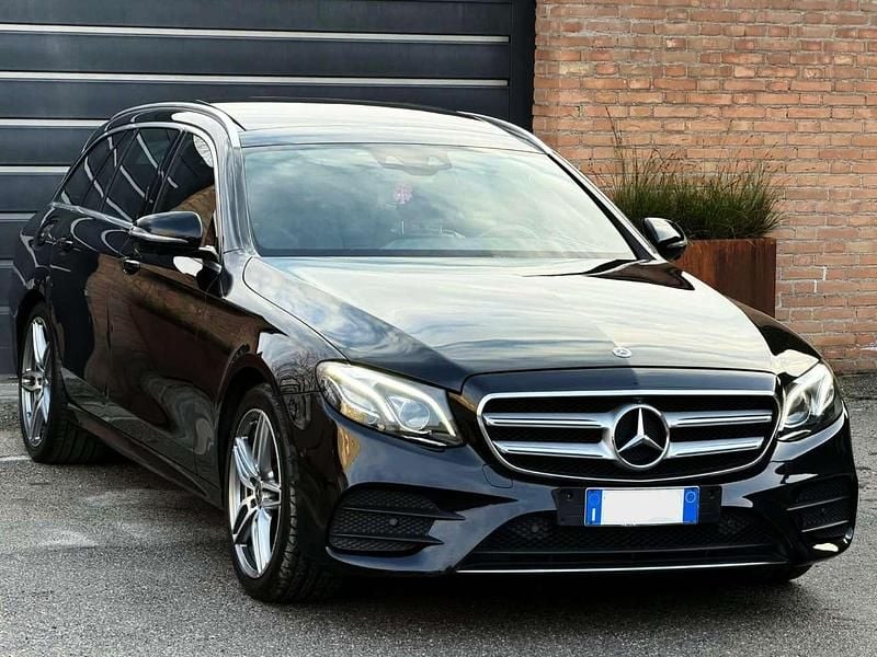 Usata Mercedes E350 AMG 258 CV (189 kW) 2018 Nero Station wagon