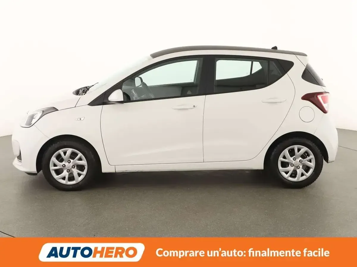 Usata Hyundai i10 67 CV (49 kW) 2018 Bianco Utilitaria