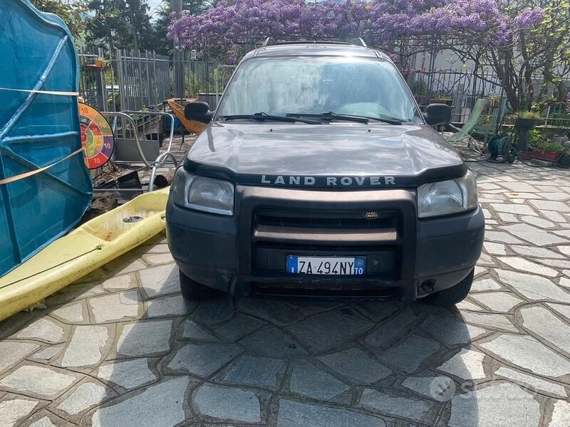 Usata Land Rover Freelander 97 CV (71 kW) 2001 Nero SUV
