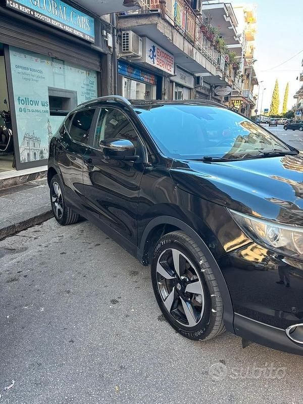 Usata Nissan Qashqai Tekna 131 CV (96 kW) 2016 SUV
