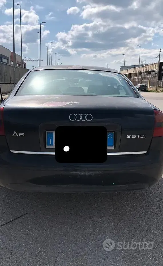 Begagnad Audi A6 163 HK (119 kW) 2002 Blå Halvkombi