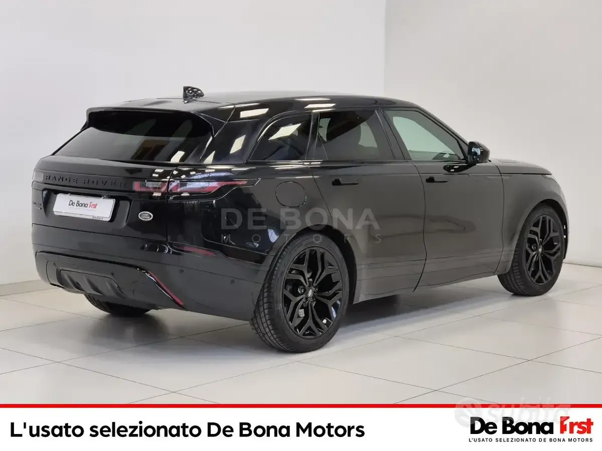 Usata Land Rover Range Rover Velar SE Dynamic 241 CV (177 kW) 2017 Nero SUV