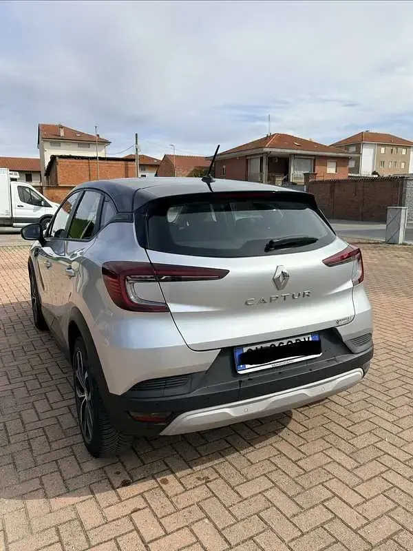 Usata Renault Captur Equilibre 91 CV (66 kW) 2024 SUV