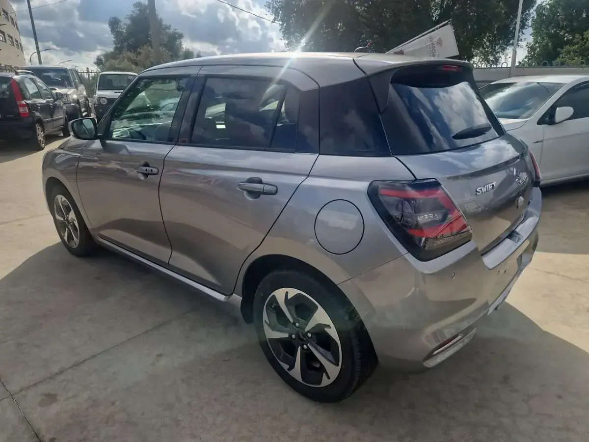 Nuova Suzuki Swift 83 CV (61 kW) 2026 Other Utilitaria