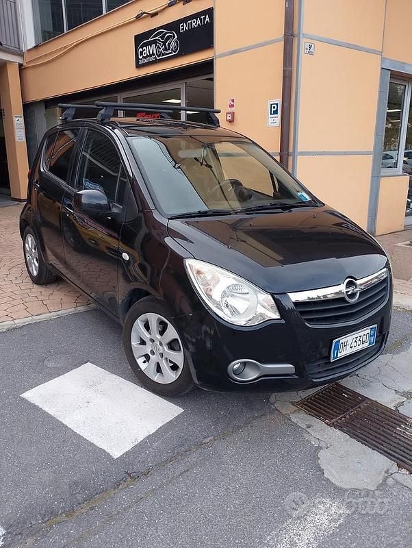 Usata Opel Agila Enjoy 86 CV (63 kW) 2008 Nero Utilitaria