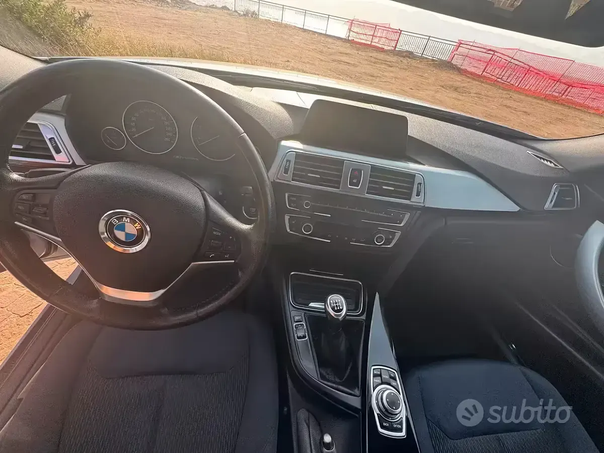 Usata BMW 316 Efficient Dynamics 116 CV (85 kW) 2013 Bluazzurro Berlina