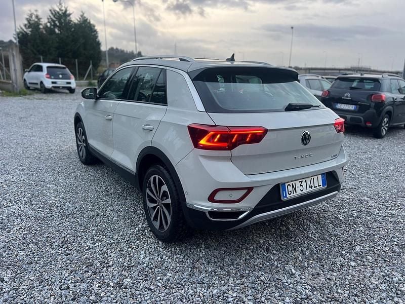Usata VW T-Roc Style 150 CV (110 kW) 2023 Bianco SUV