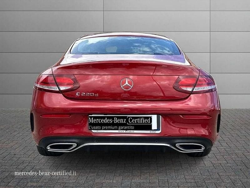Begagnad Mercedes C220 Premium 194 HK (142 kW) 2020 Röd Sportkupé