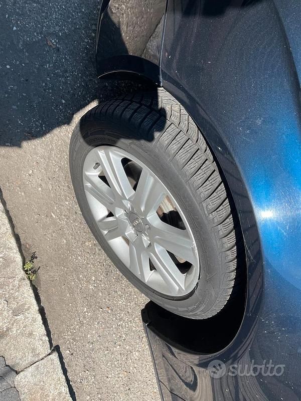 Usata Audi A4 Advanced 240 CV (176 kW) 2010 Blu Berlina