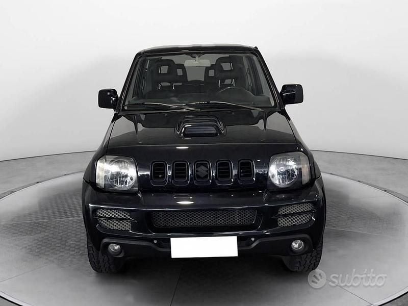 Usata Suzuki Jimny 86 CV (63 kW) 2006 Nero SUV
