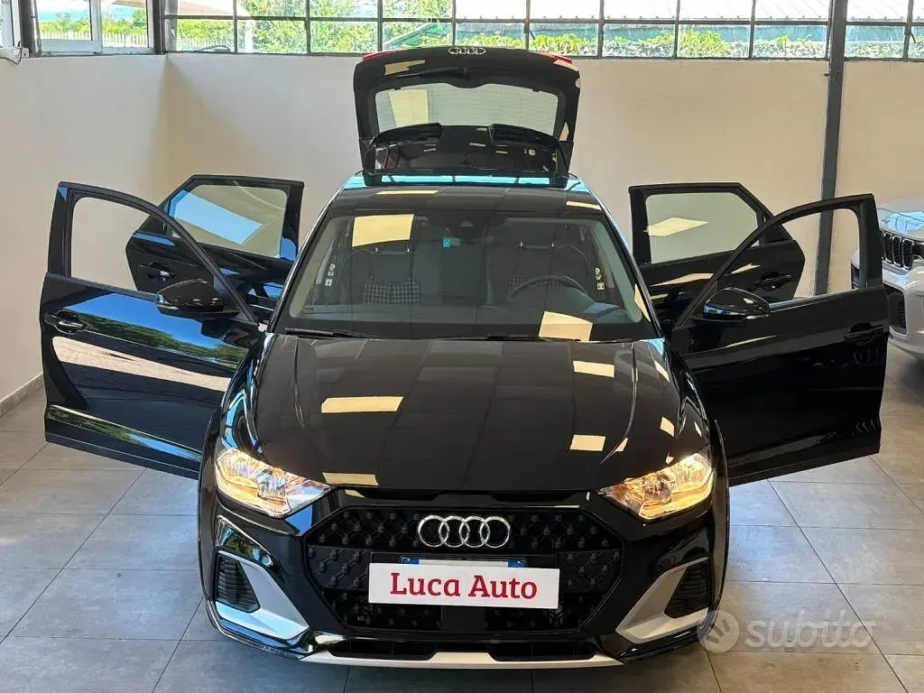 Usata Audi A1 Ambiente 110 CV (80 kW) 2023 Nero SUV