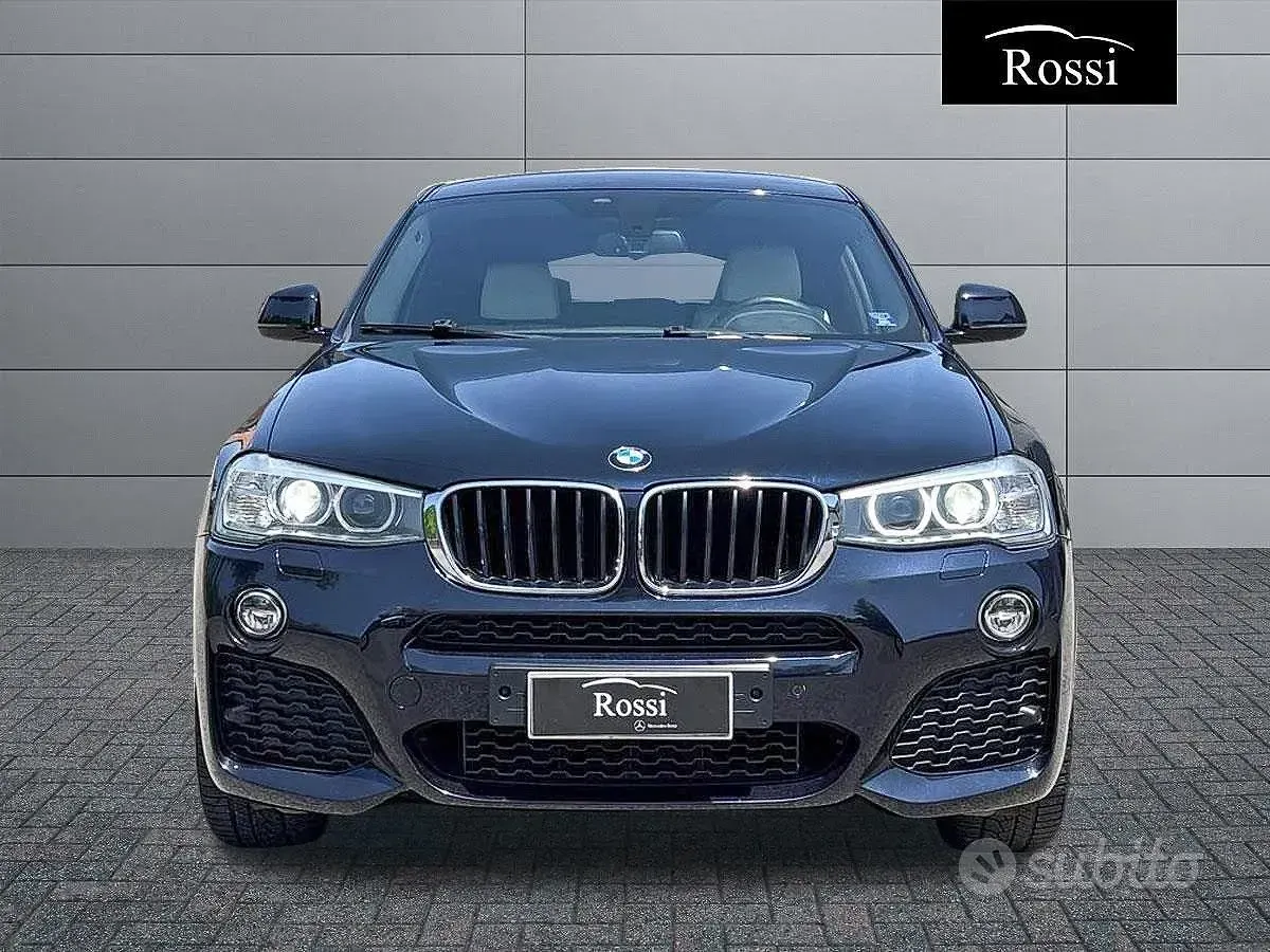 Usata BMW X4 M Sport 190 CV (139 kW) 2017 Blu metalizzato SUV