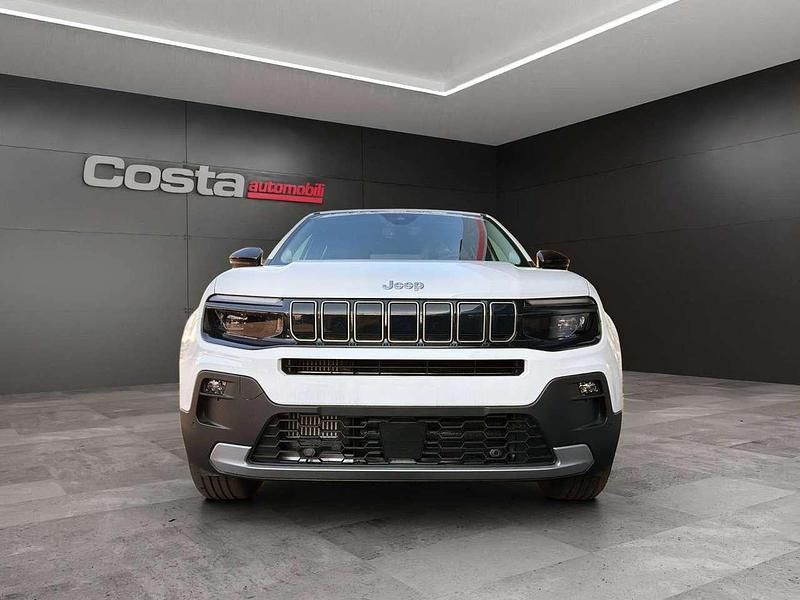 Usata Jeep Avenger Summit 101 CV (74 kW) 2024 Rosso pastello SUV