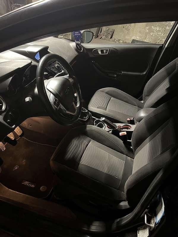 Usata Ford Fiesta Titanium 101 CV (74 kW) 2013 Utilitaria