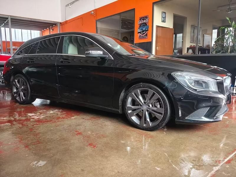 Usata Mercedes CLA250 211 CV (155 kW) 2016 Nero Berlina