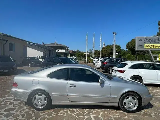 Usata Mercedes CLK200 Avantgarde 163 CV (119 kW) 2001 Argento Coupé