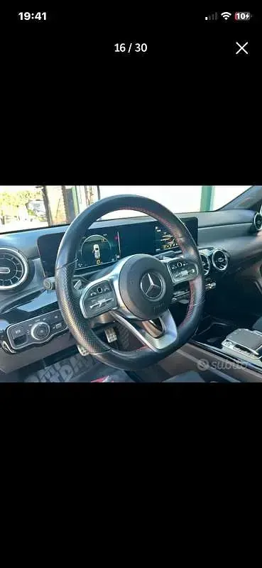 Usata Mercedes A250 Premium 224 CV (164 kW) 2018 Berlina