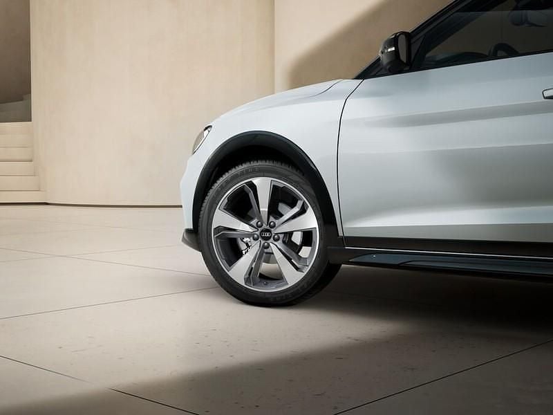 Nuova Audi A1 Design 116 CV (85 kW) 2026 Bianco SUV