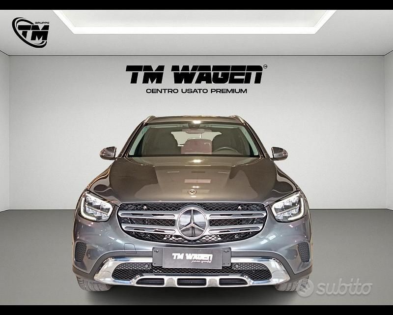 Usata Mercedes GLC220 Business 194 CV (142 kW) 2021 Grigio SUV