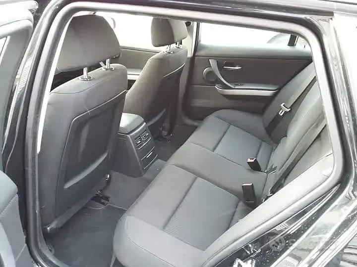 Usata BMW 320 177 CV (130 kW) 2008 Nero Station wagon