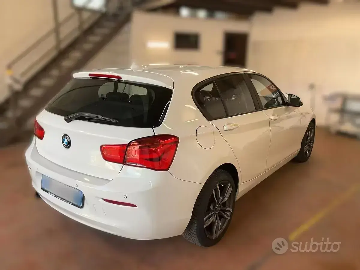 Usata BMW 116 109 CV (80 kW) 2015 Bianco Utilitaria