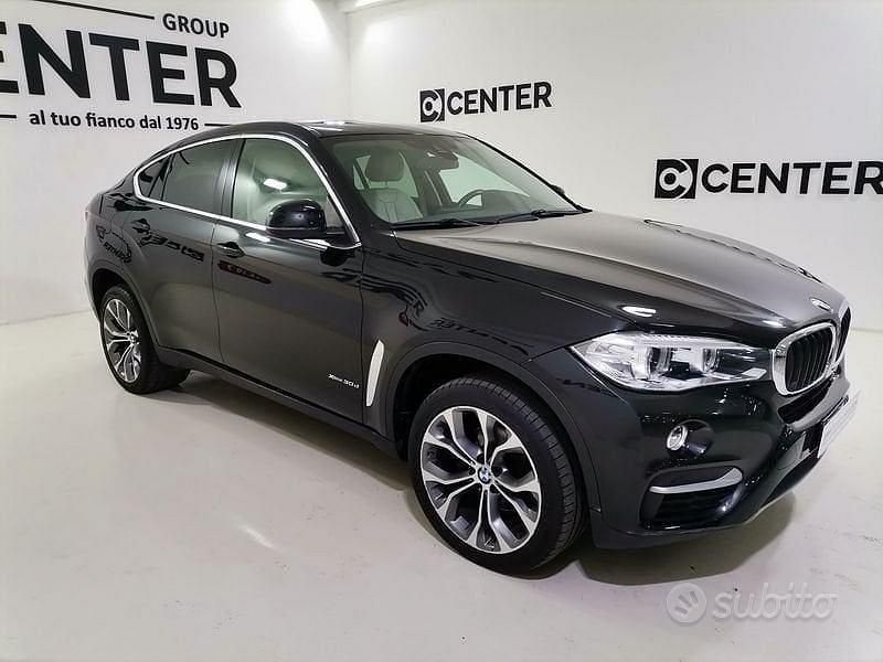 Usata BMW X6 Efficient Dynamics 258 CV (189 kW) 2015 Nero SUV