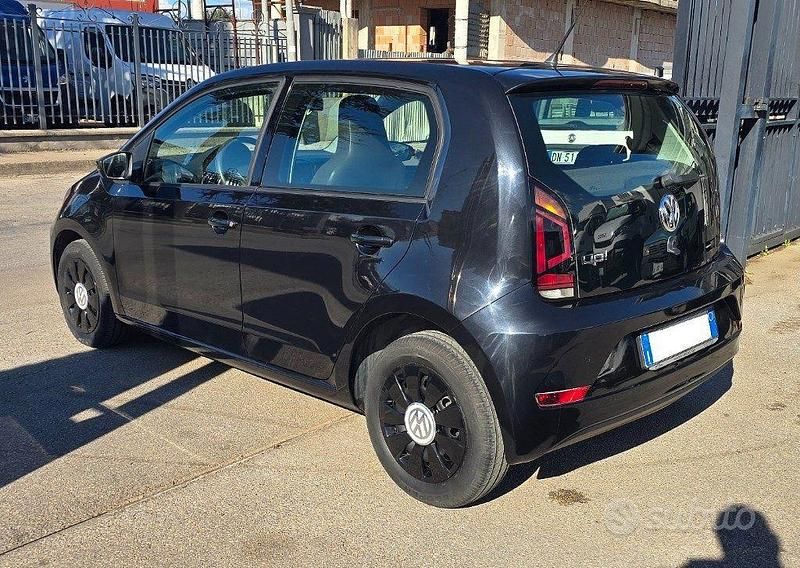 Usata VW up! Move 75 CV (55 kW) 2018 Nero Utilitaria