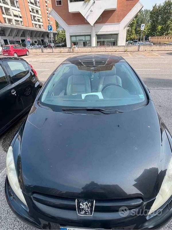 Usata Peugeot 307 CC 109 CV (80 kW) 2005 Nero Cabrio