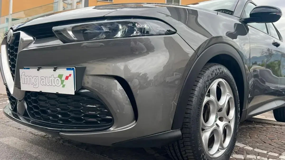 Usata Alfa Romeo Tonale Super 131 CV (96 kW) 2022 Grigio SUV