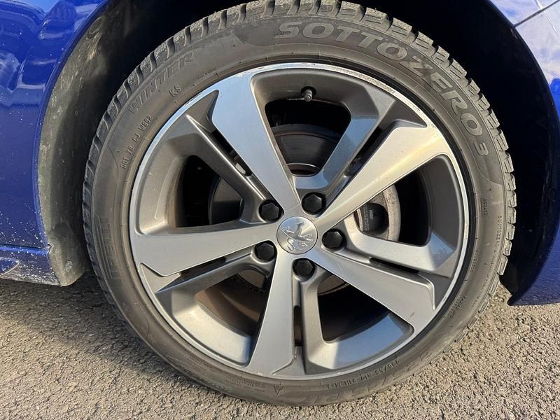 Usata Peugeot 308 SW Active 131 CV (96 kW) 2019 Blu Station wagon
