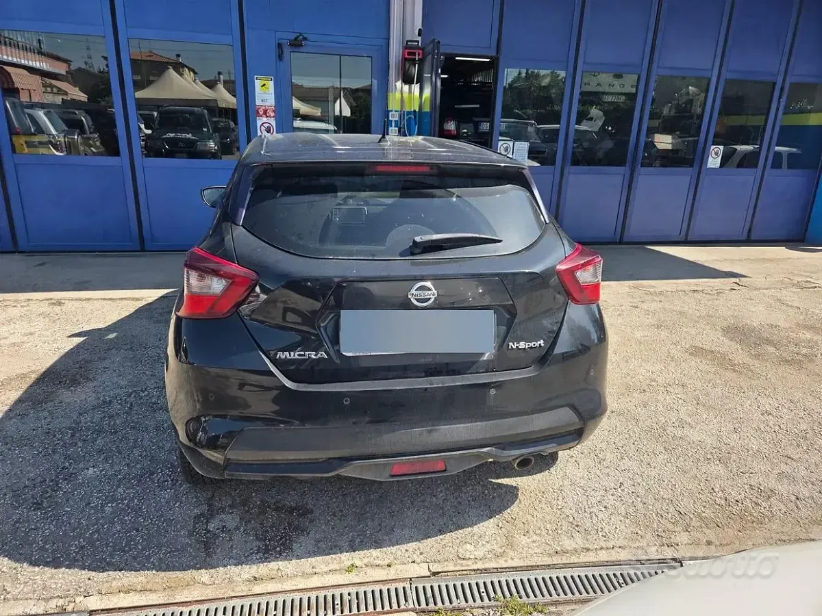 Usata Nissan Micra 117 CV (86 kW) 2019 Nero Utilitaria