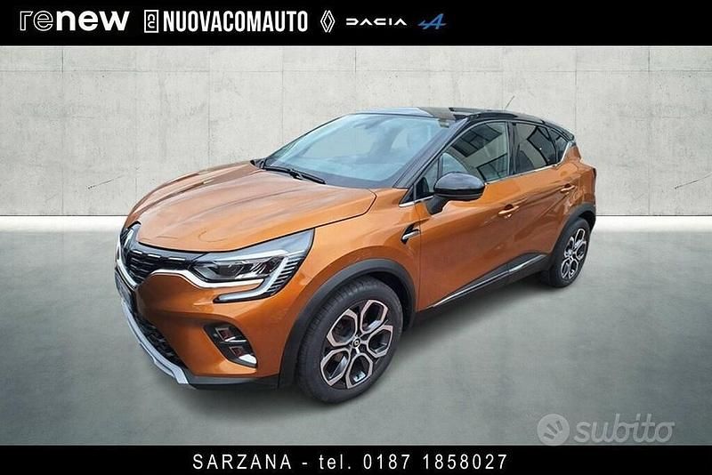 Usata Renault Captur Intens 101 CV (74 kW) 2022 Giallo SUV