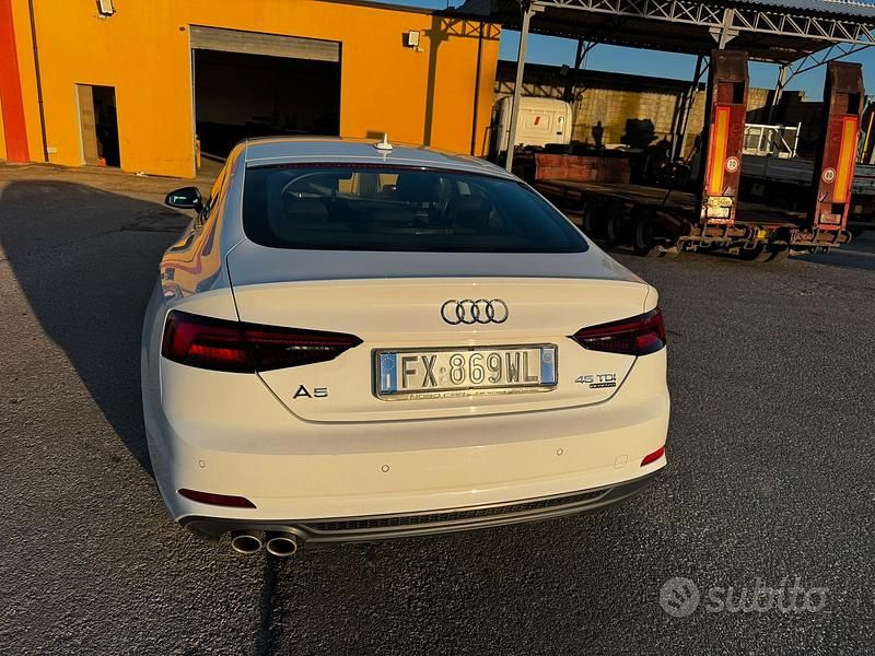Usata Audi A5 S-Line 2019 Bianco Berlina