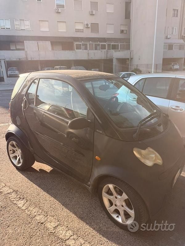 Usata Smart ForTwo Coupé 61 CV (44 kW) 2006 Nero Coupé