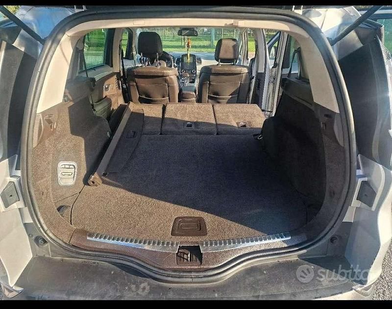 Usata Renault Espace Intens 160 CV (117 kW) 2017 Nero Monovolume