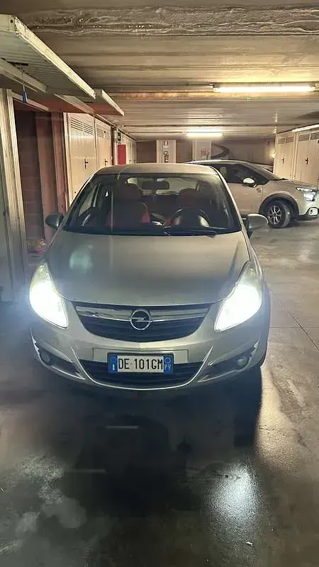 Usata Opel Corsa Enjoy 60 CV (44 kW) 2007 Grigio Utilitaria