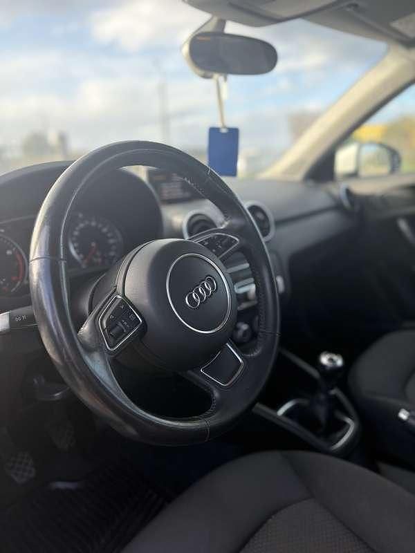 Usata Audi A1 Sportback Admired 95 CV (69 kW) 2017 Utilitaria