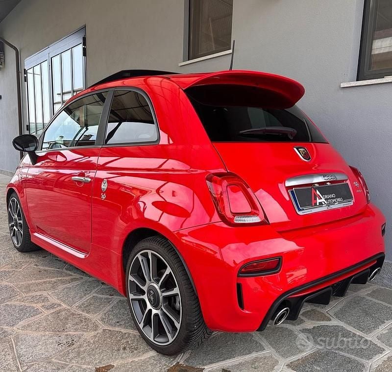 Usata Abarth 595 Turismo 165 CV (121 kW) 2020 Rosso SUV