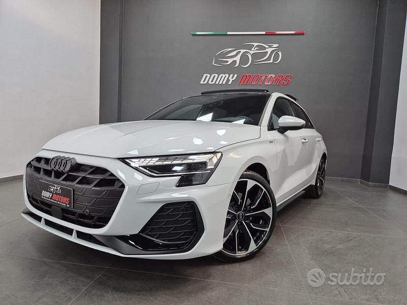 Nuova Audi A3 S-Line 2025 Bianco Berlina