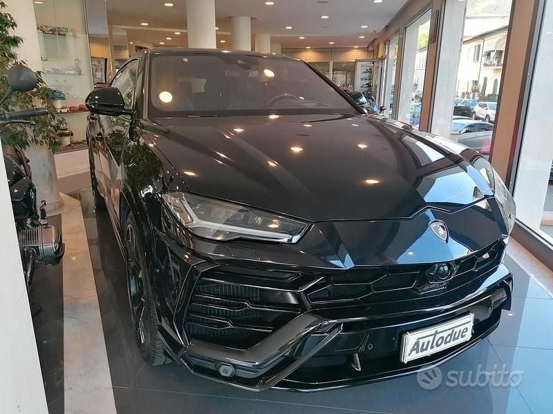 Usata Lamborghini Urus 650 CV (478 kW) 2022 Nero SUV