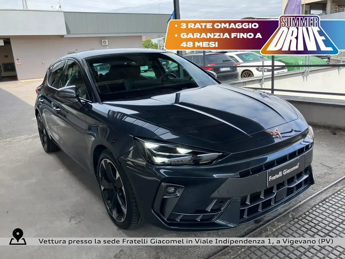 Usata Cupra Leon 150 CV (110 kW) 2025 Gray Berlina